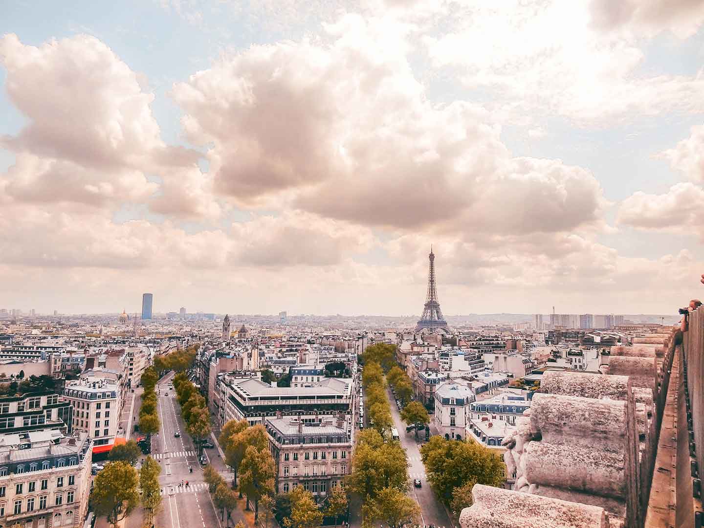 vue tour eiffel rue de l'universite